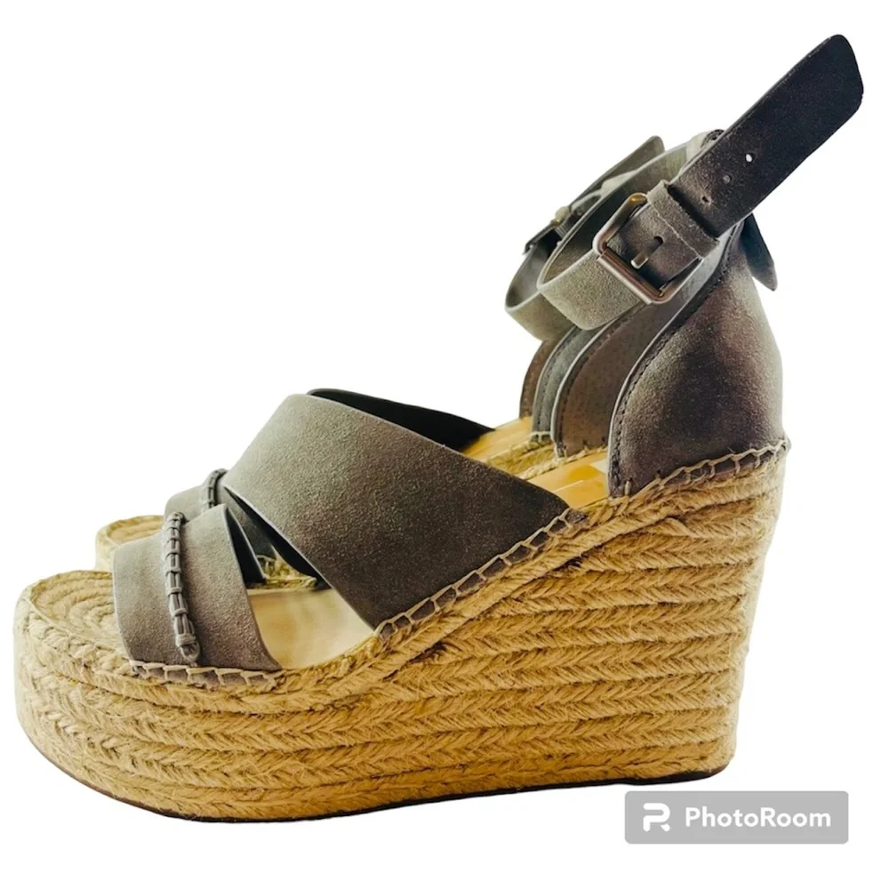 Dolce Vita Gray Wedges Size 9
